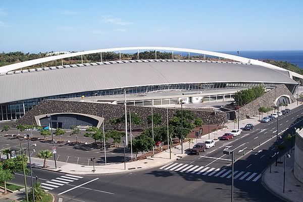 File:Recinto ferial de Santa Cruz de Tenerife.jpg