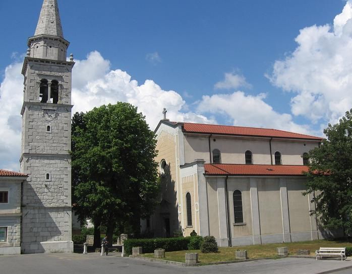 File:Sežana,sv.Martin.jpg