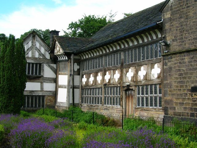 File:Smithills Hall 1.jpg