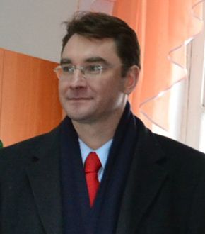 File:Vladimir Grosu (cropped) (6751290499).jpg