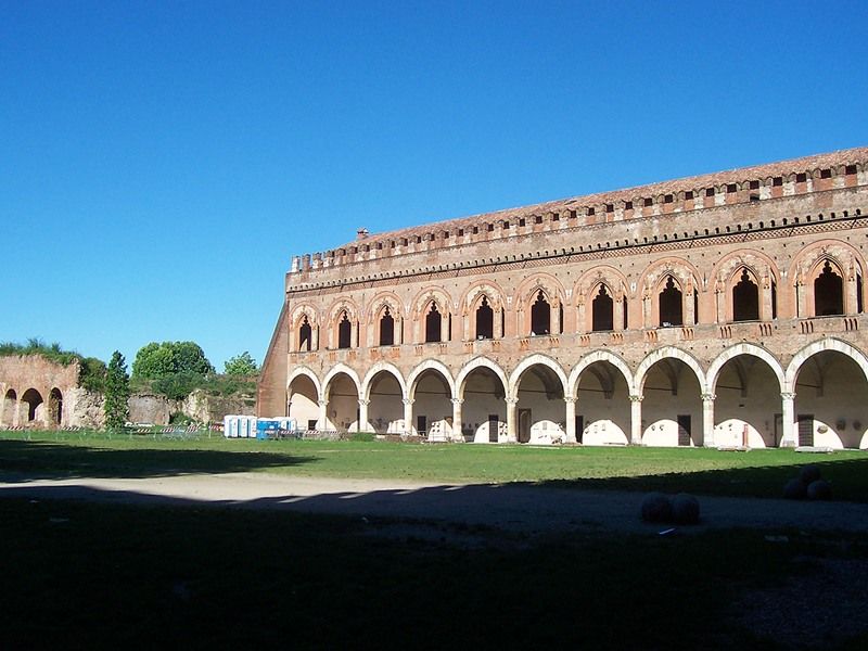 File:855PaviaCastello.JPG