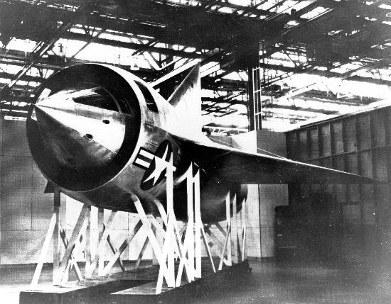 File:Convair XP-92 mockup.jpg