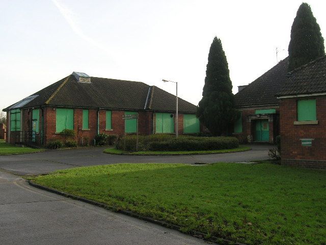 File:Barrow Hospital - geograph.org.uk - 107297.jpg