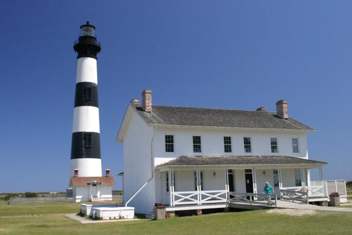 File:Bodie island lighthouse img 0577.jpg