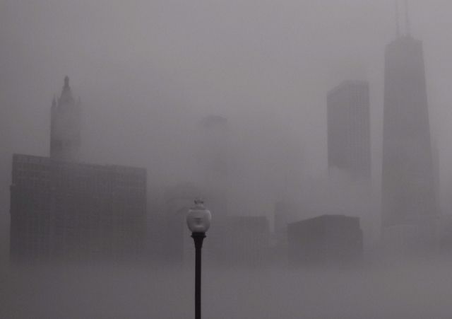 File:Chicago-Illinois-USA-skyline-fog.jpg