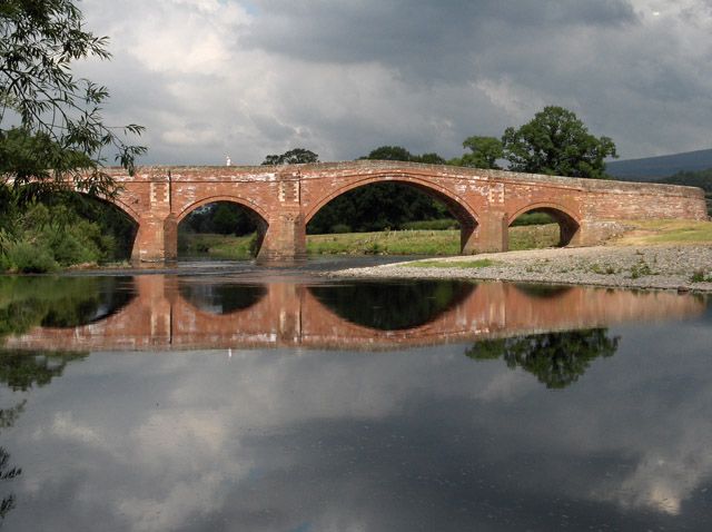 File:Eden Bridge - geograph.org.uk - 212997.jpg