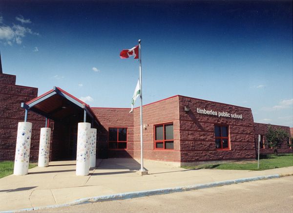 File:Fort mcmurray timberlea public school.jpg