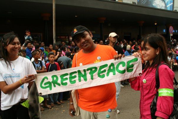 File:Greenpeace March 2009.jpg