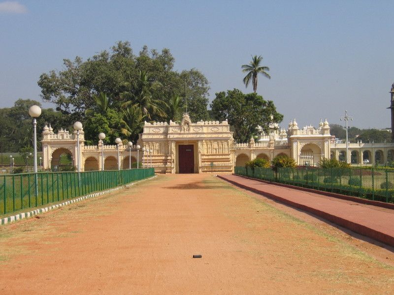 File:Temple-at-mysore-palace-2.jpg