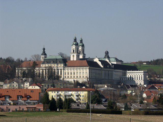 File:Oesterreich stift stflorian.jpg