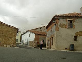 File:Penhalba0503.jpg