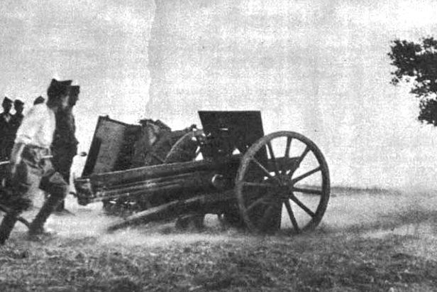 File:Republican artillery at Extremadura front, 1936.jpg