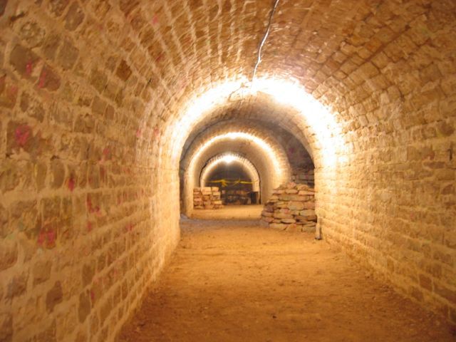 File:Tunnel fort.jpg