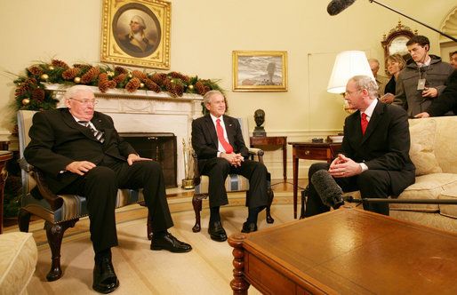 File:W. Bush and Martin McGuinness.jpg