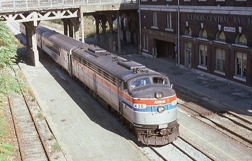 File:Amtrak Shawnee at Mattoon, February 1976.jpg