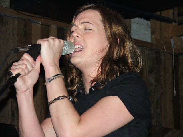 File:Brandi Carlile Parish 41.JPG