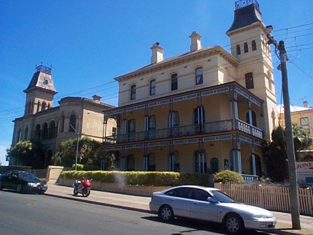 File:Coffee Palaces in Queenscliff.jpg