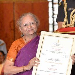 File:Jyoti Mhapsekar nari shakti puraskar (cropped).jpg