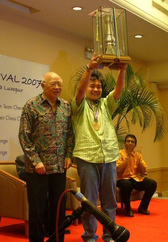 File:Li chao chess player.jpg