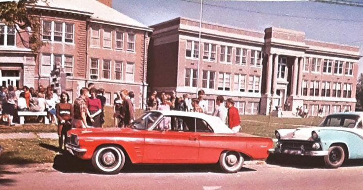 File:Old Benton Consolidated High School.png