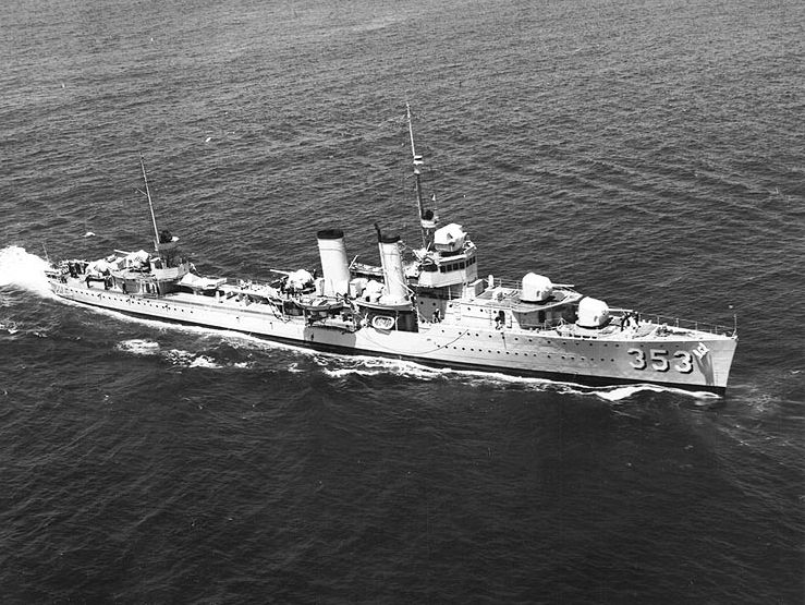 File:USS Dale (DD-353) underway in April 1938.jpg