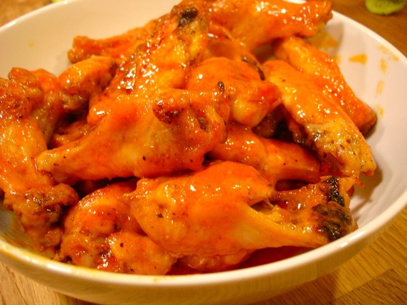 File:Homemade buffalo wings.jpg