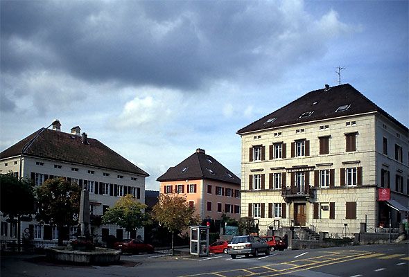 File:Les Brenets Ortskern.jpg