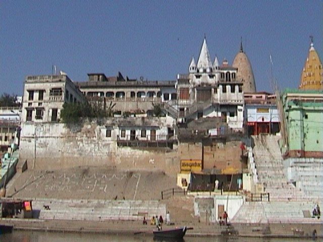 File:Anandamayi,Varanasi.JPG