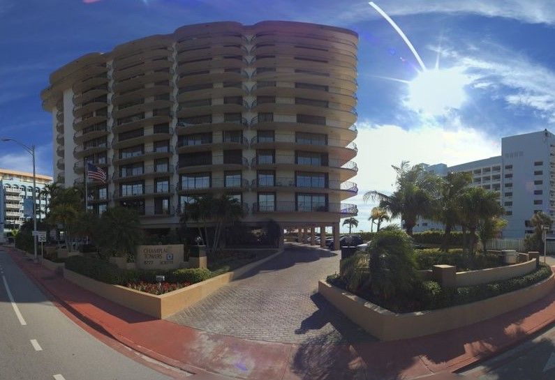 File:Champlain Towers South (Surfside, Miami, FL).jpg