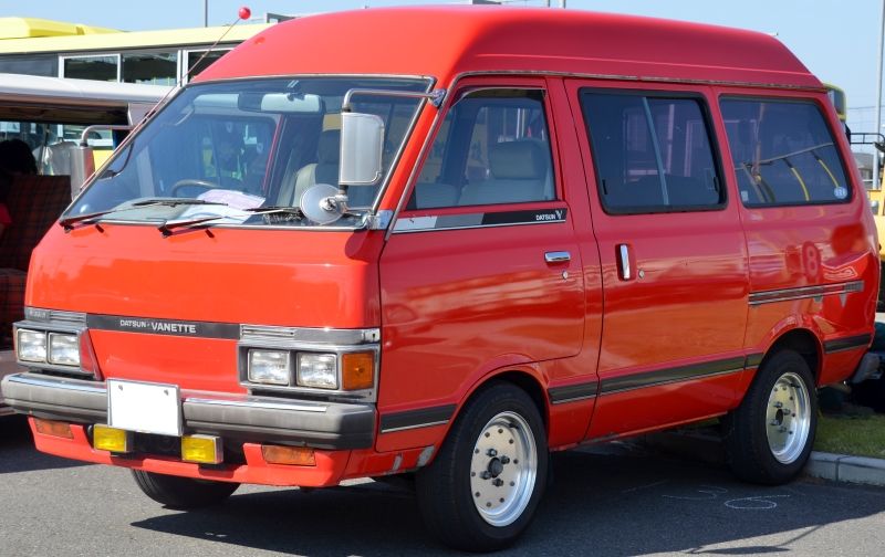 File:Datsun-VanetteCoach.JPG