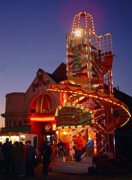 File:Ilkeston Fair Derbyshire.jpg