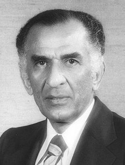 File:Jamshid Amouzegar portrait 2.jpg