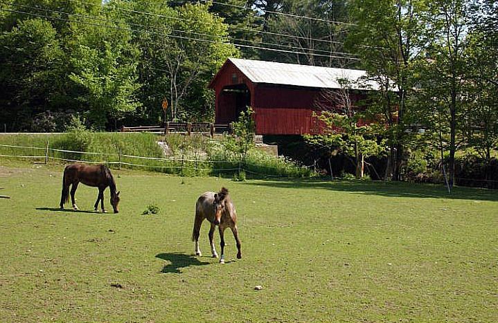 File:LOWER COX BROOK COVERED BRIDGE.jpg