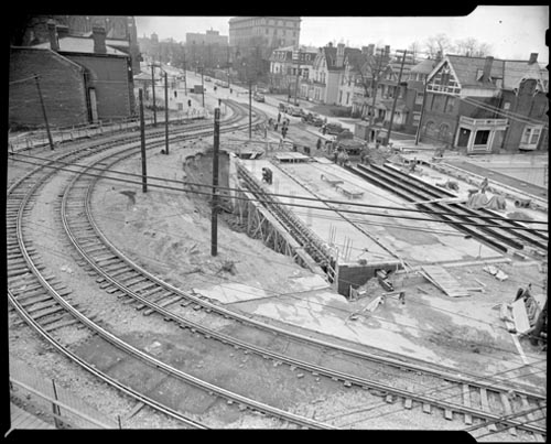 File:Mount Pleasant bridge at Bloor.png