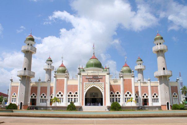 File:Pattani Central Mosque.jpg