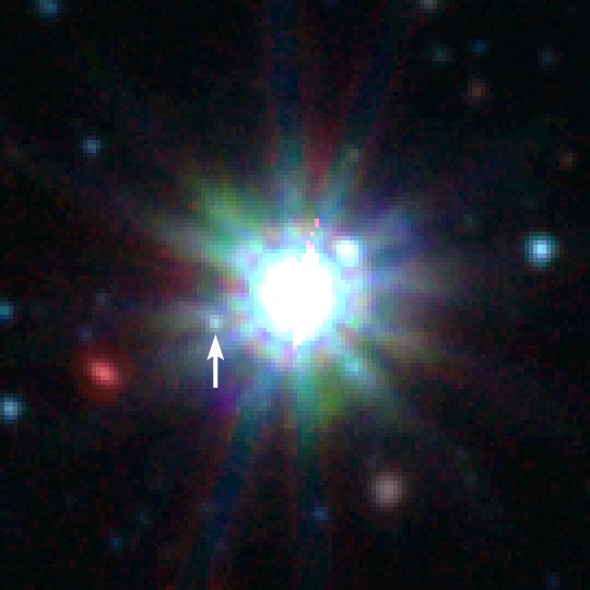 File:Spitzer IRAC HD 203030B.jpg