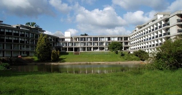 File:Wolfson college oxford.jpg