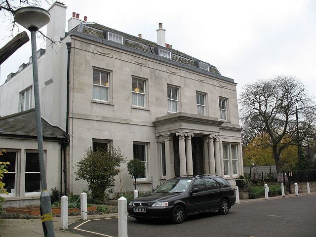 File:Woodlands, Mycenae Road (geograph 2176986).jpg