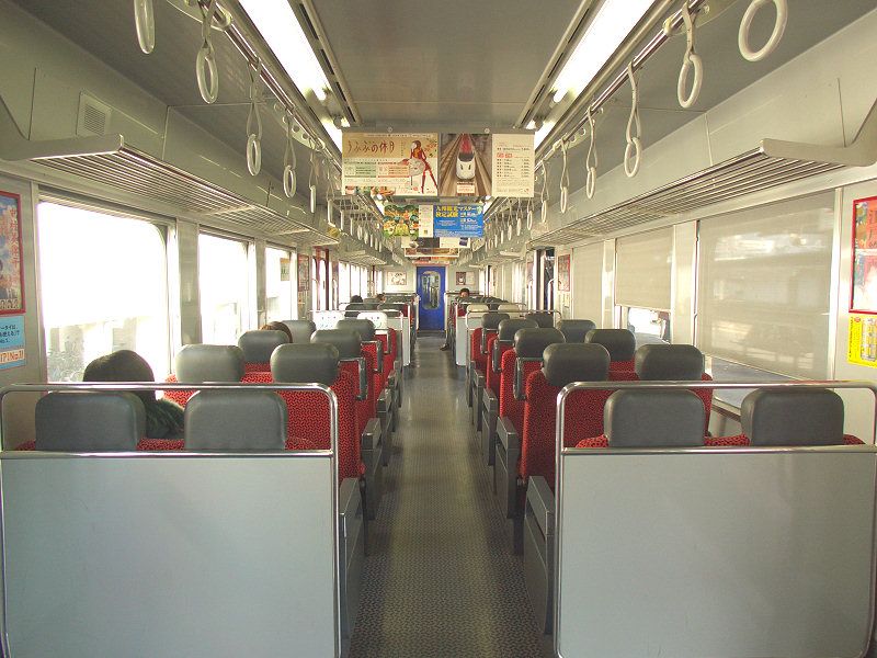 File:813 kumoha813-236 interior 20070119.jpg