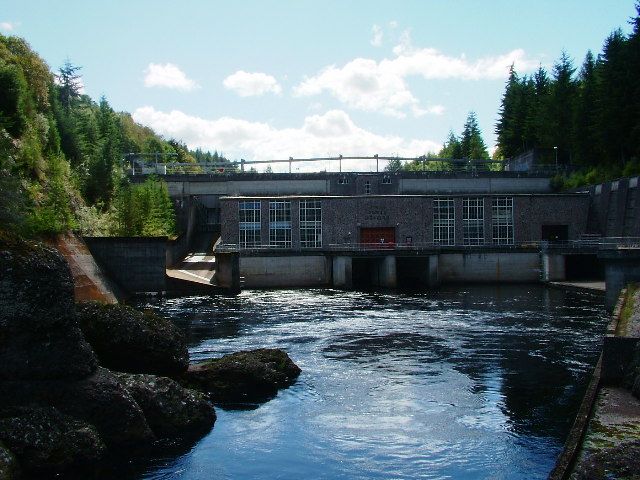 File:Aigas Power Station PH-1.jpg