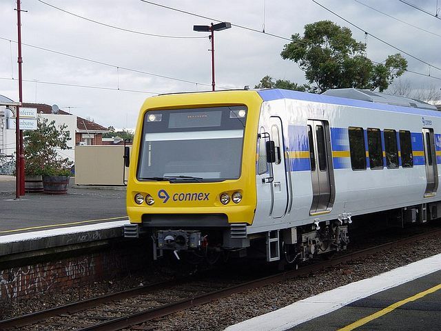 File:Connex Train Melbourne.jpg