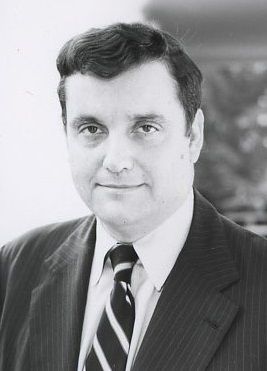 File:Frank Hodsoll 1981.jpg