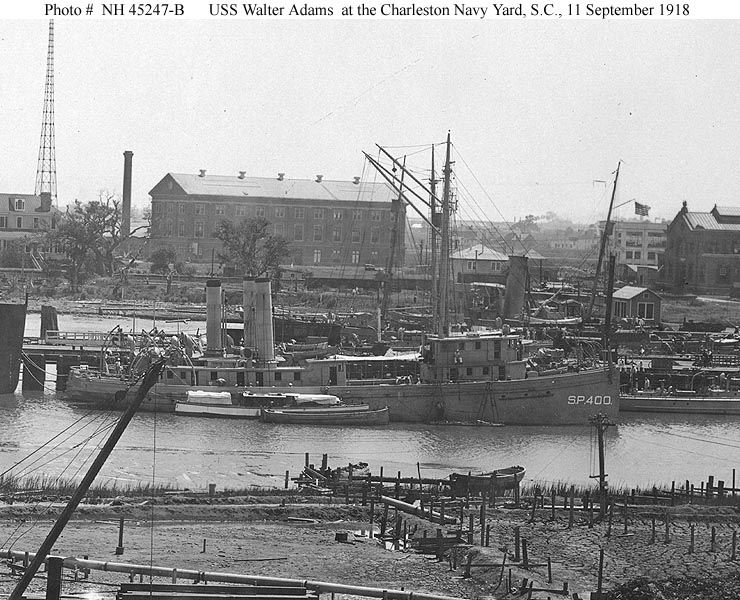 File:USS Walter Adams (SP-400) fitting out.jpg