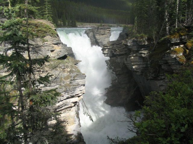 File:Athabasca Falls 2005-06-11.jpeg