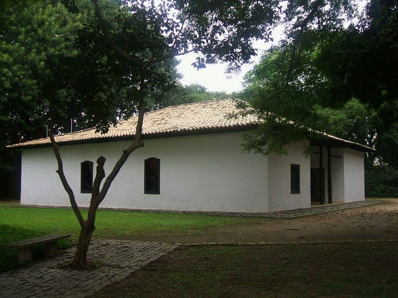 File:Casa do Bandeirante 01.JPG