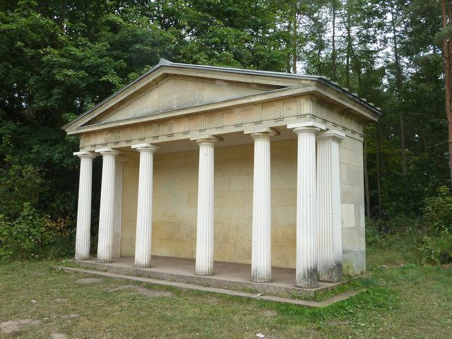 File:Garden Temple - geograph.org.uk - 2725878.jpg