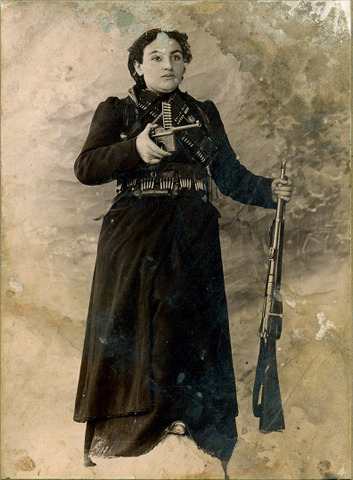 File:Heghine, wife of Kevork Chaush, 1910.png