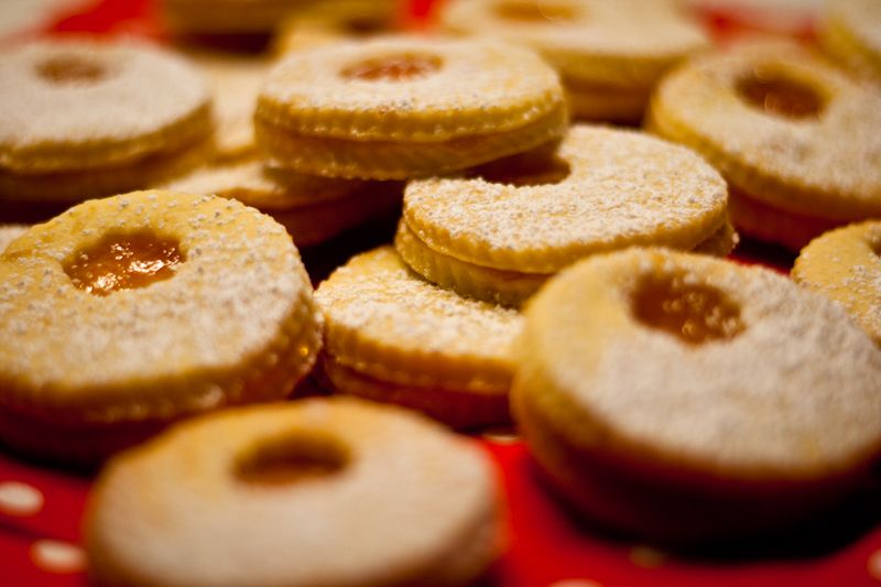 File:Linzer cookies (5234191379).jpg