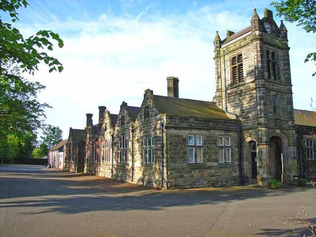 File:Ashby School - geograph.org.uk - 184423.jpg