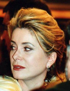 File:Catherine Deneuve Césars.jpg